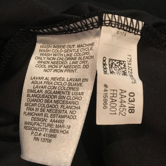 ⛔️S O L D⛔️Girls Adidas Climalite Black T-Shirt - Picture 6 of 6